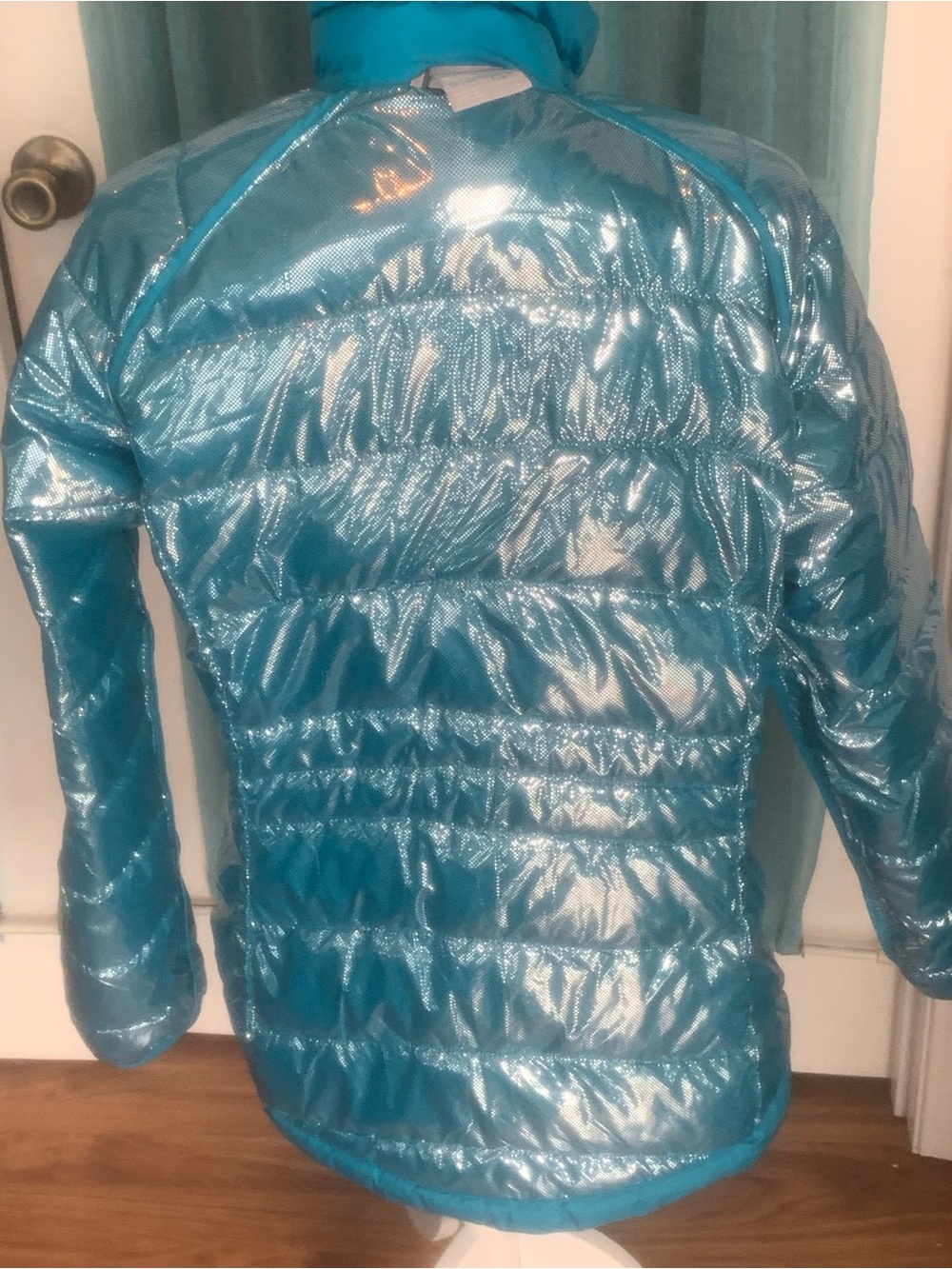 Columbia Waterproof L Jacket zip out reversible lining can be worn as puffer - Picture 13 of 13